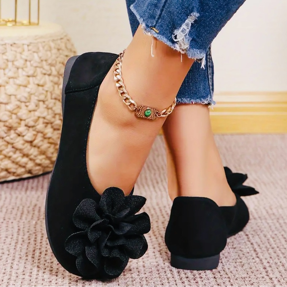 Black Floral Accent Women's Flat Loafers - Picture 7 of 7